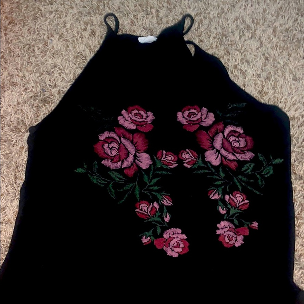 Cute tank too with rose print.